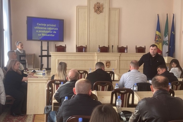 Siguranța în agricultură: producătorii agricoli din raionul Fălești, instruiți privind utilizarea rațională a produselor fitosanitare.