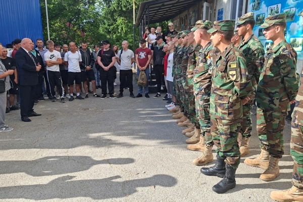 Încorporarea tinerilor în serviciul militar în termen 
