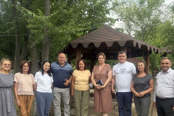 Vizită de lucru la Casa-muzeu a surorilor Osoianu – au fost puse bazele organizării Festivalului „La izvorul Osoiencelor”