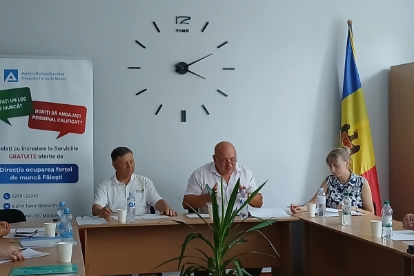 OPORTUNITĂȚI PENTRU ȘOMERI ȘI ANGAJATORI
