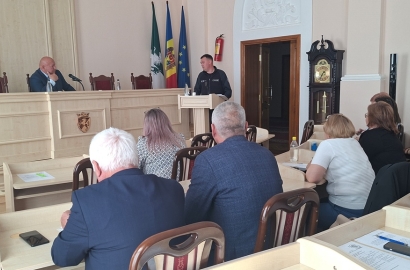 Ședință de lucru cu  primarii orașului, satelor și comunelor din raion