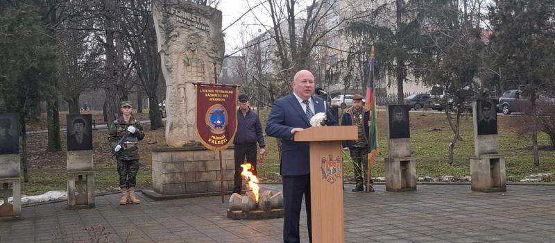 Activitate consacrată eroilor căzuți în războiul din Afganistan