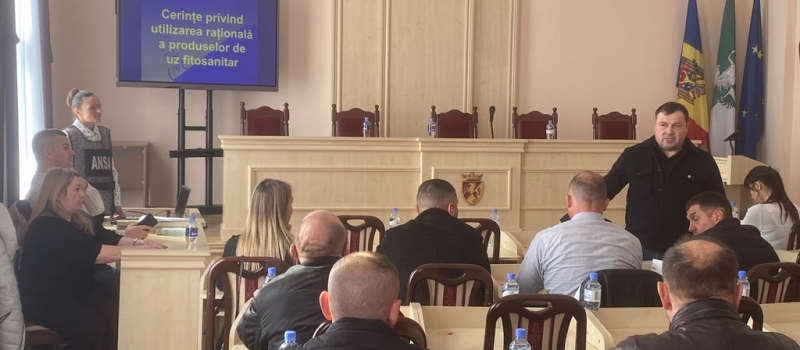 Siguranța în agricultură: producătorii agricoli din raionul Fălești, instruiți privind utilizarea rațională a produselor fitosanitare.