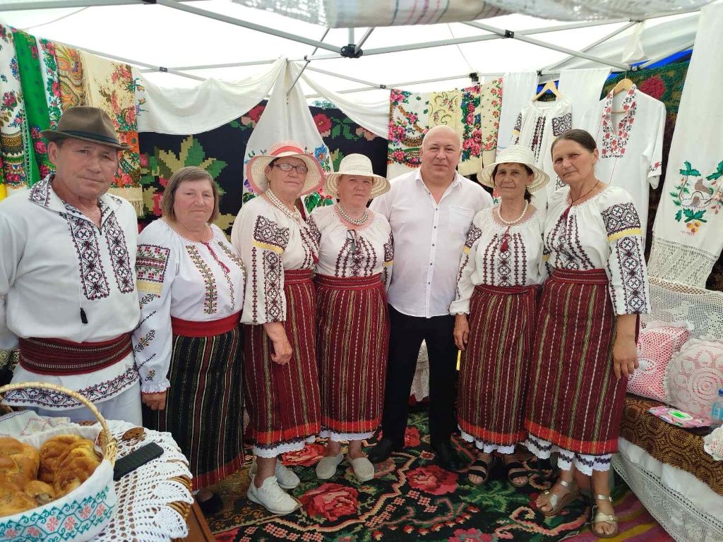 „Ia românească în fiecare casă”